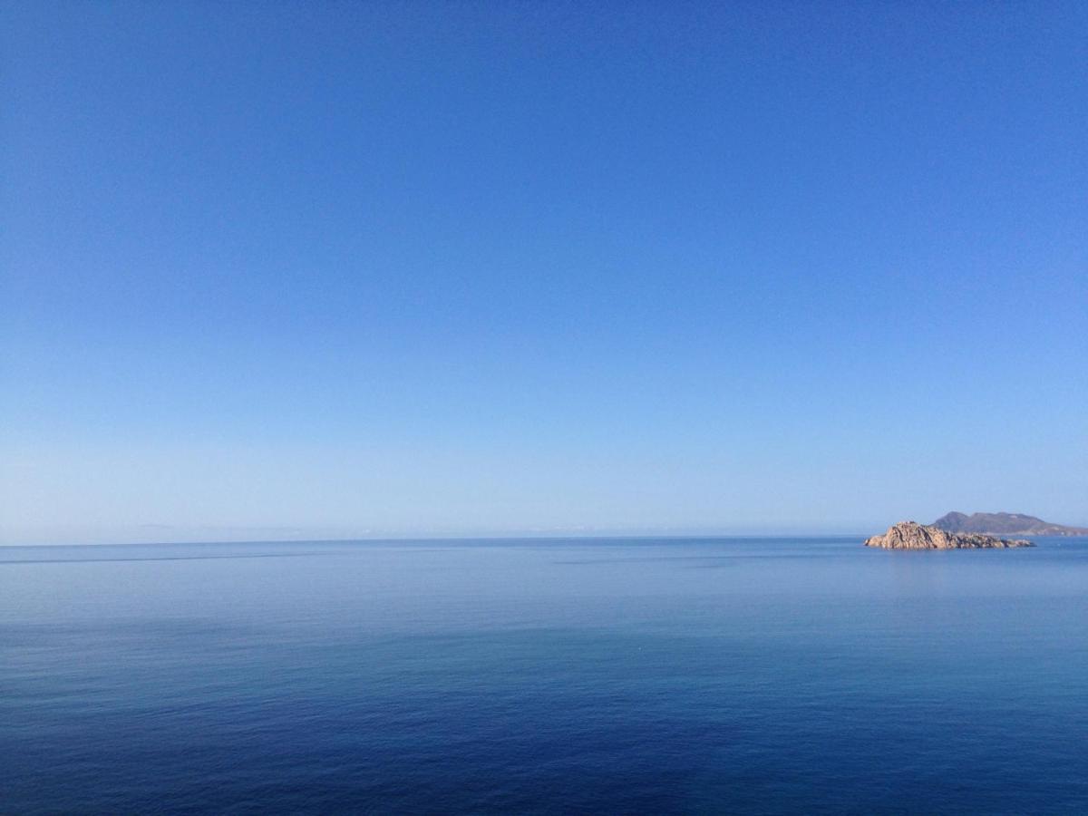 On The Sea Apart-hotel *